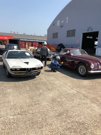 クラシックカーバン詰め写真2