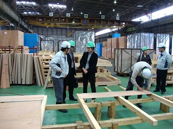 お客様の梱包工場視察3